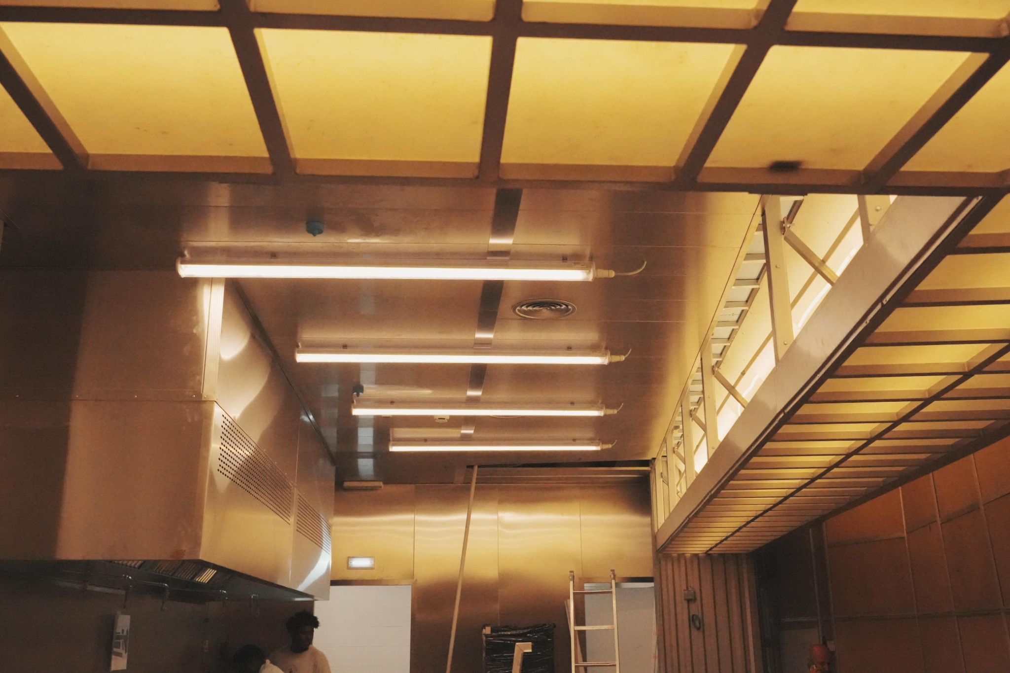 Baan Thai Canteen construction: canopy in perspective